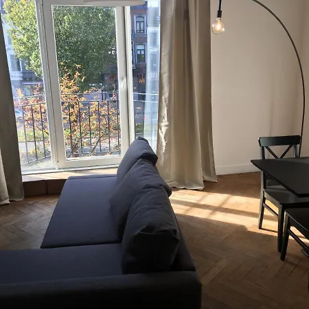 Appartement Sauveniere 5 *